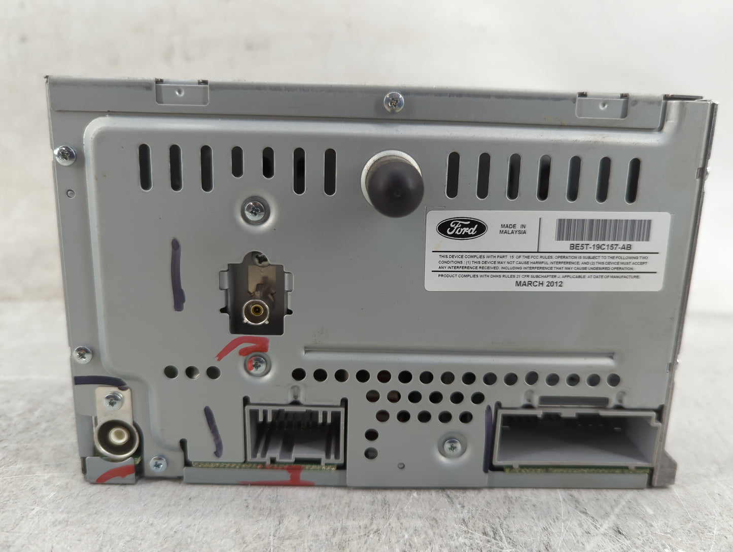 2010-2012 Ford Fusion Radio AM FM Cd Player Receiver Replacement P/N:BE5T-19C157-AB Fits Fits 2010 2011 2012 OEM Used Auto P