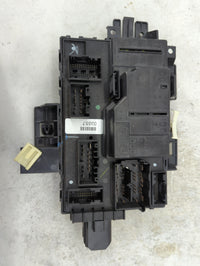2010-2012 Ford Fusion Fusebox Fuse Box Panel Relay Module P/N:5S0F90167 AG1T-14B476-CD, AG1T-15604-BG Fits Fits 2010 2011 20