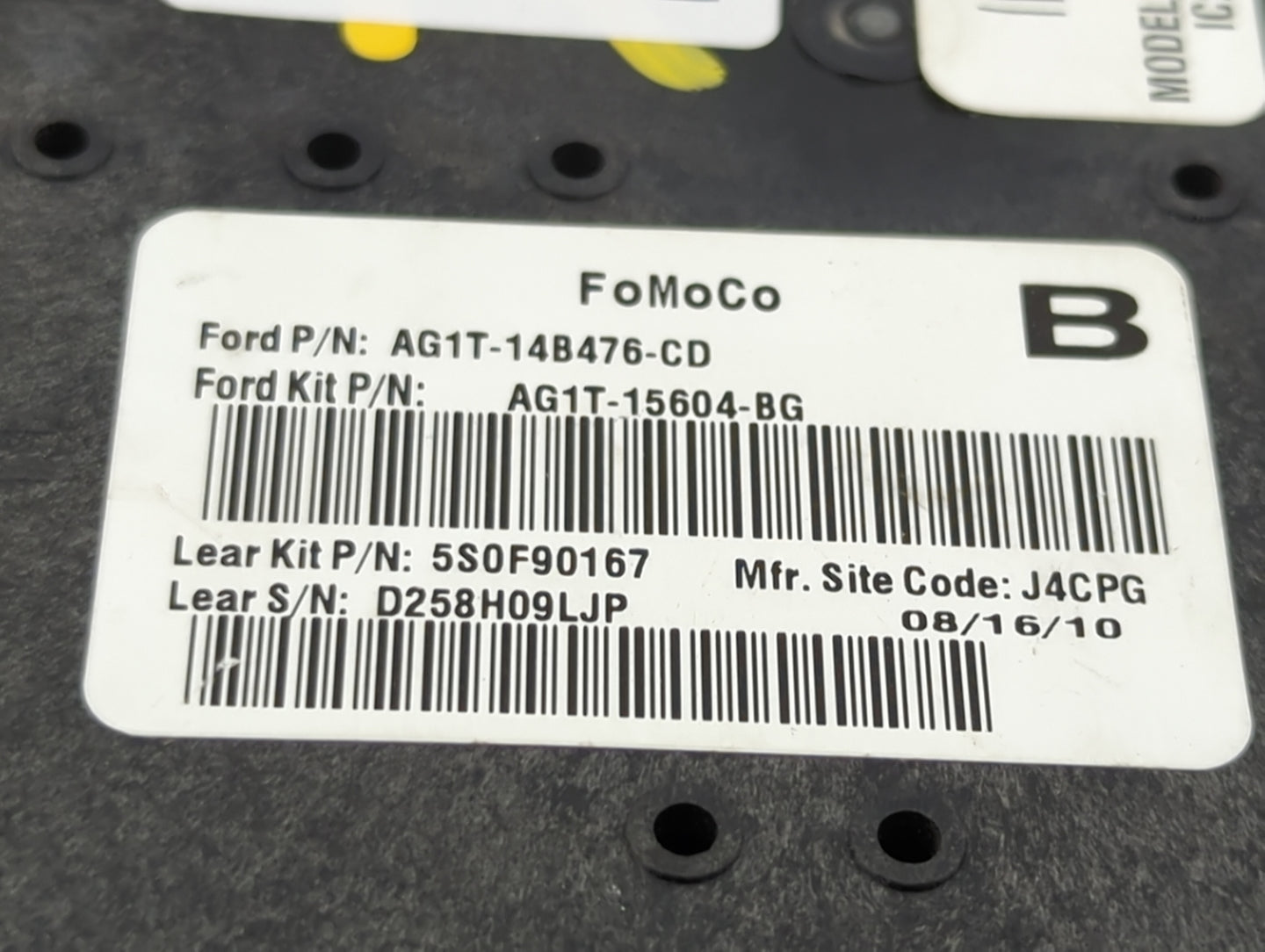 2010-2012 Ford Fusion Fusebox Fuse Box Panel Relay Module P/N:5S0F90167 AG1T-14B476-CD, AG1T-15604-BG Fits Fits 2010 2011 20