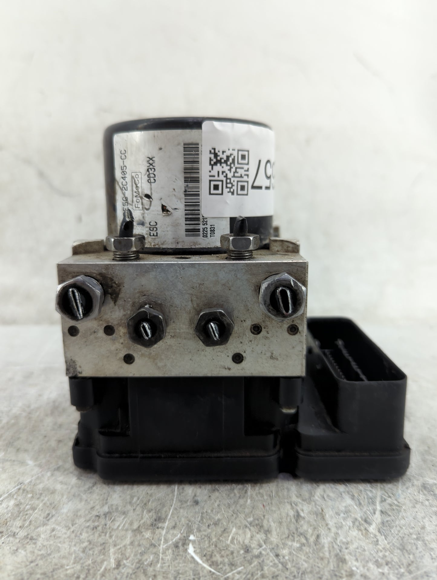 2010-2012 Ford Fusion ABS Pump Control Module Replacement P/N:BE5C-2C405-CC BE5C-2C219-CB Fits Fits 2010 2011 2012 OEM Used 