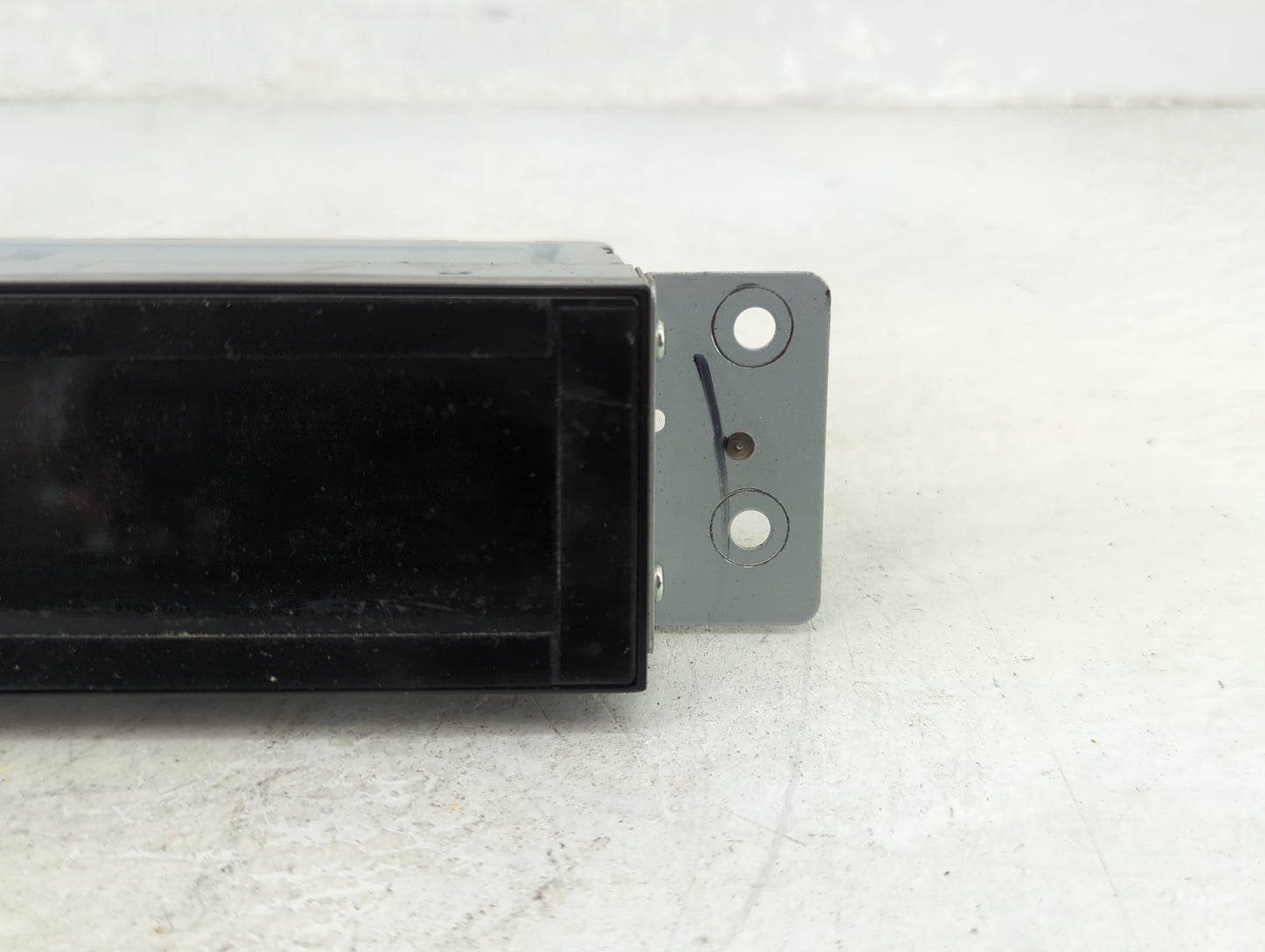 2010-2012 Ford Fusion Information Display Screen 1469135 - Oemusedautoparts1.com