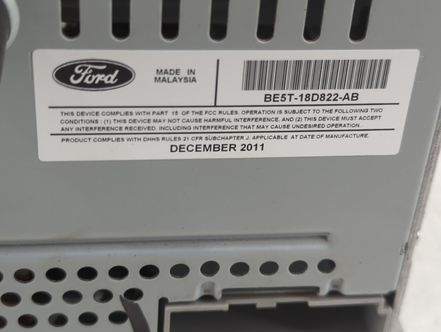 2010-2012 Ford Fusion Radio AM FM Cd Player Receiver Replacement P/N:BE5T-18D822-AB Fits Fits 2010 2011 2012 OEM Used Auto P