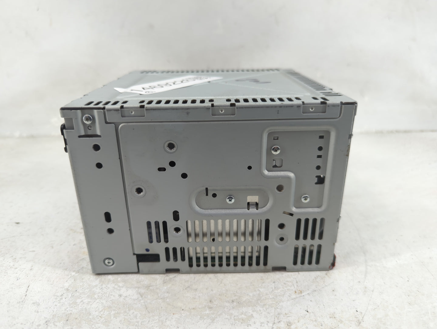2011-2012 Ford Fusion Radio AM FM Cd Player Receiver Replacement P/N:BE5T-18D822-AB Fits Fits 2011 2012 OEM Used Auto Parts 