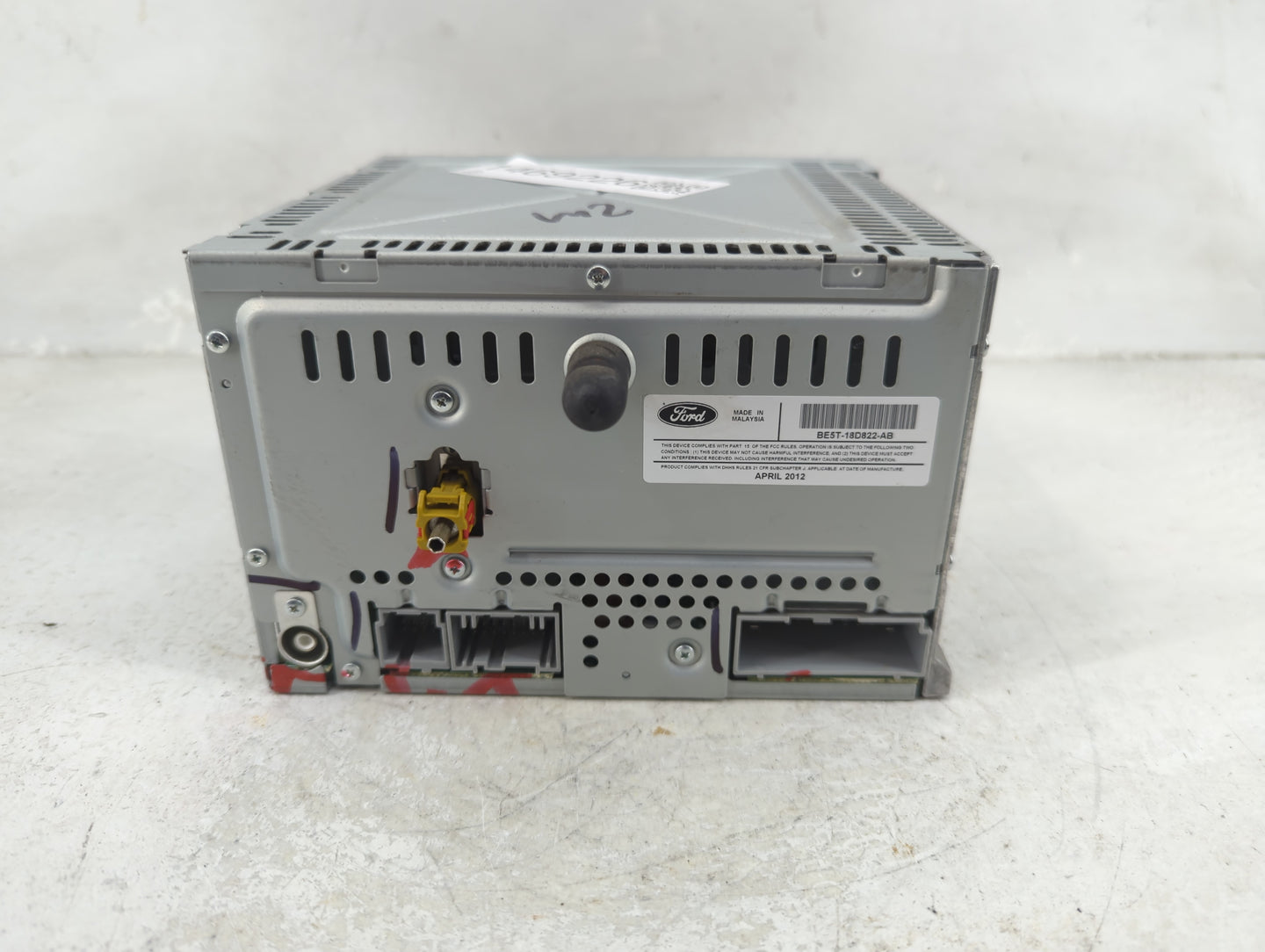 2011-2012 Ford Fusion Radio AM FM Cd Player Receiver Replacement P/N:BE5T-18D822-AB Fits Fits 2011 2012 OEM Used Auto Parts 