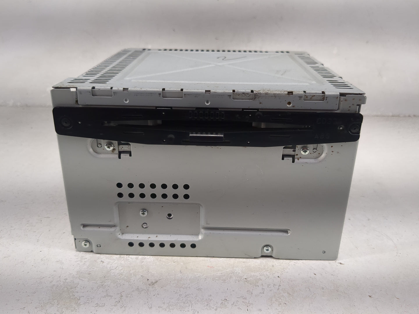 2011-2012 Ford Fusion Radio AM FM Cd Player Receiver Replacement P/N:BE5T-18D822-AB Fits Fits 2011 2012 OEM Used Auto Parts 