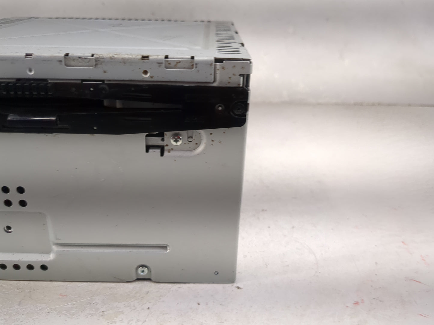 2011-2012 Ford Fusion Radio AM FM Cd Player Receiver Replacement P/N:BE5T-18D822-AB Fits Fits 2011 2012 OEM Used Auto Parts 