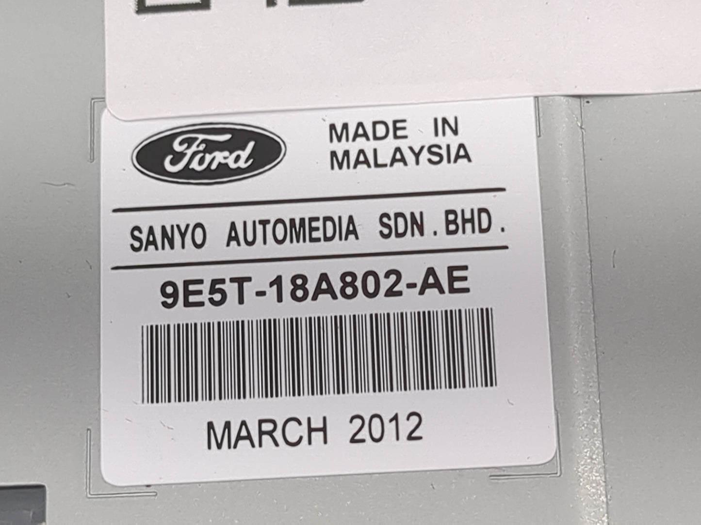 2010-2012 Ford Fusion Radio Control Panel 1469804 - Oemusedautoparts1.com