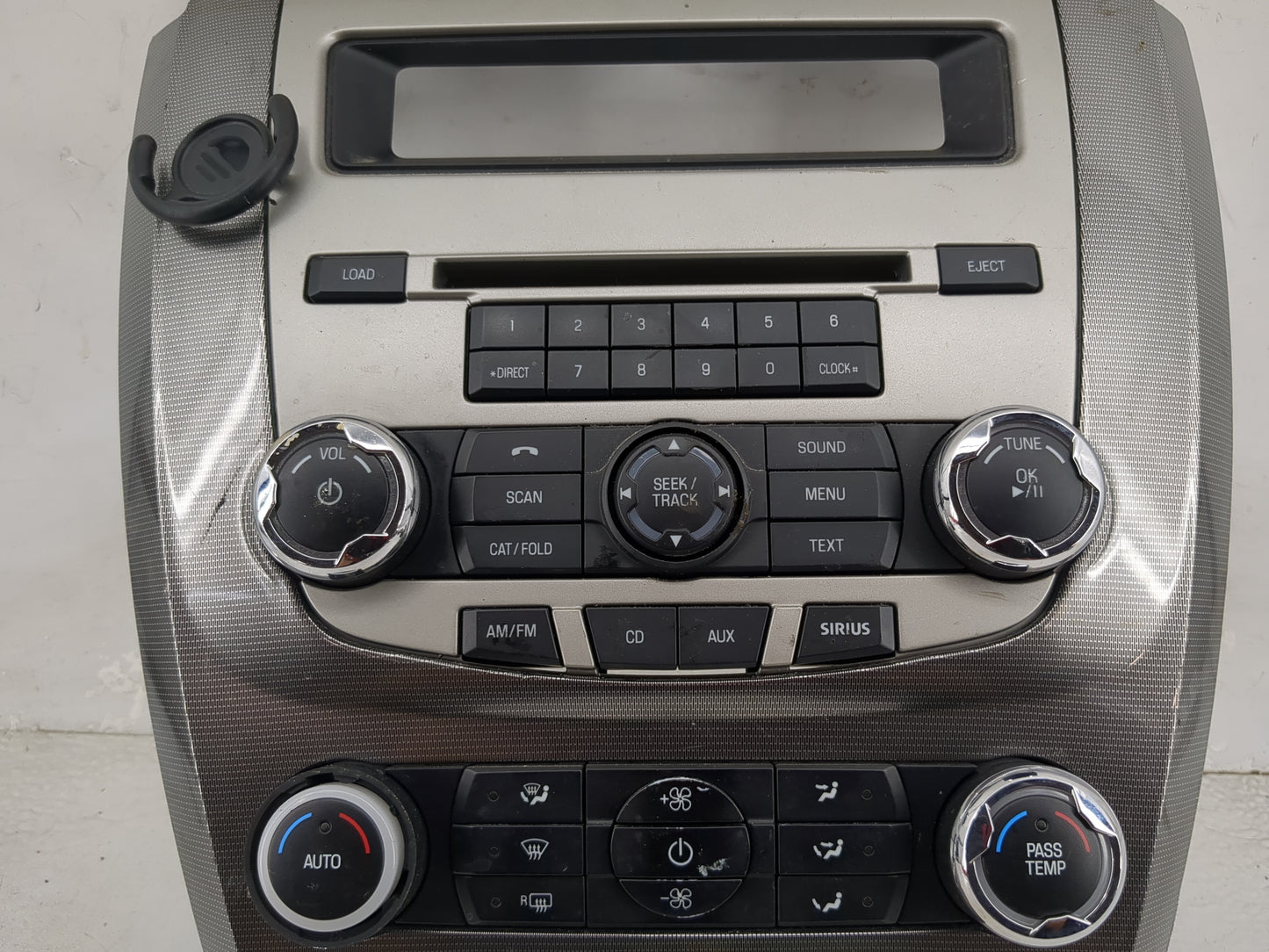 2010-2012 Ford Fusion Radio Control Panel 1469812 - Oemusedautoparts1.com