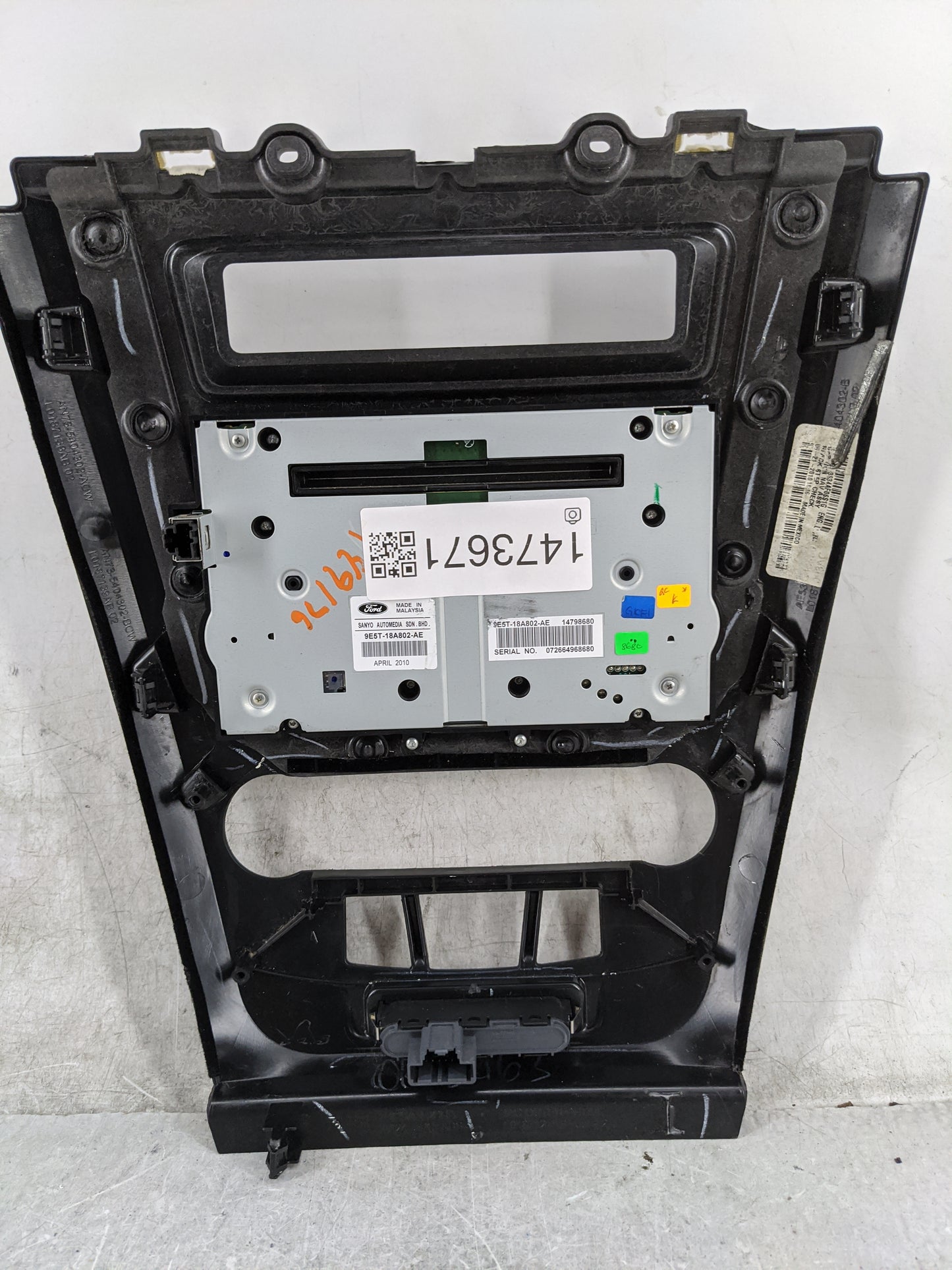 2010-2012 Ford Fusion Radio Control Panel 1473671 - Oemusedautoparts1.com