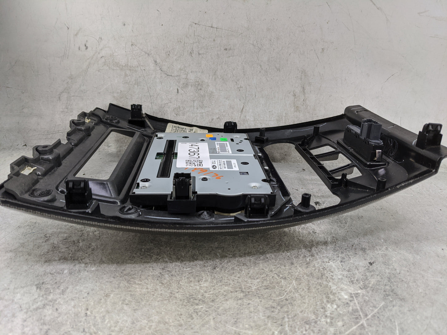 2010-2012 Ford Fusion Radio Control Panel 1473671 - Oemusedautoparts1.com