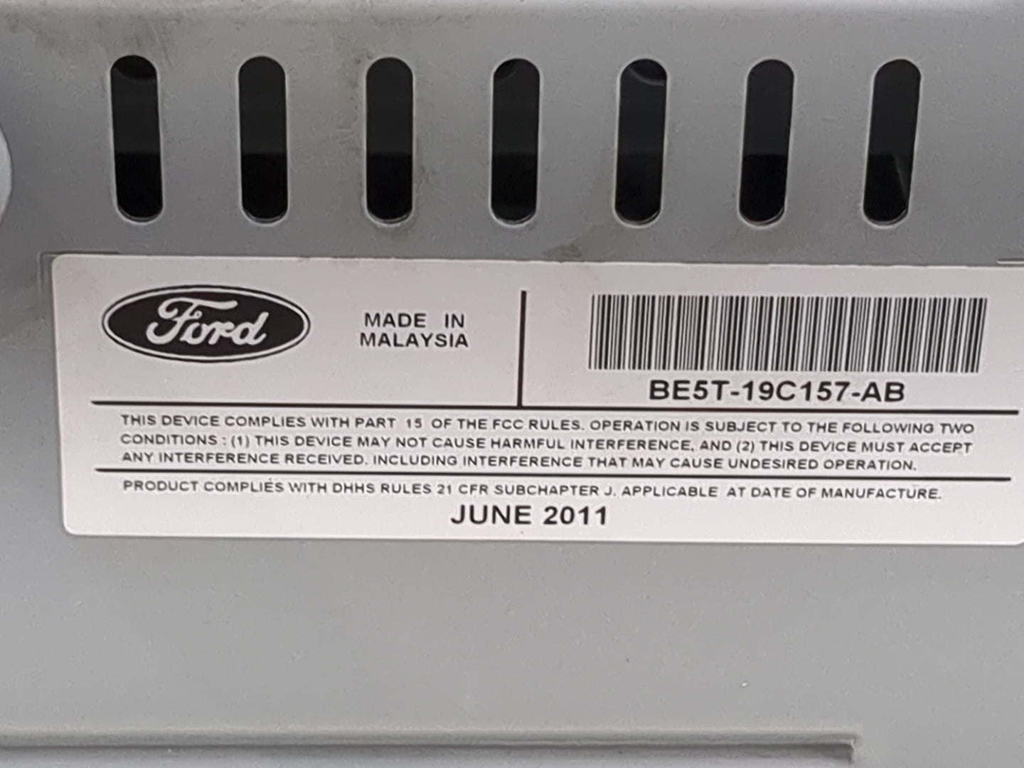 2010-2012 Ford Fusion Radio AM FM Cd Player Receiver Replacement P/N:BE5T-19C157-AB Fits Fits 2010 2011 2012 OEM Used Auto P