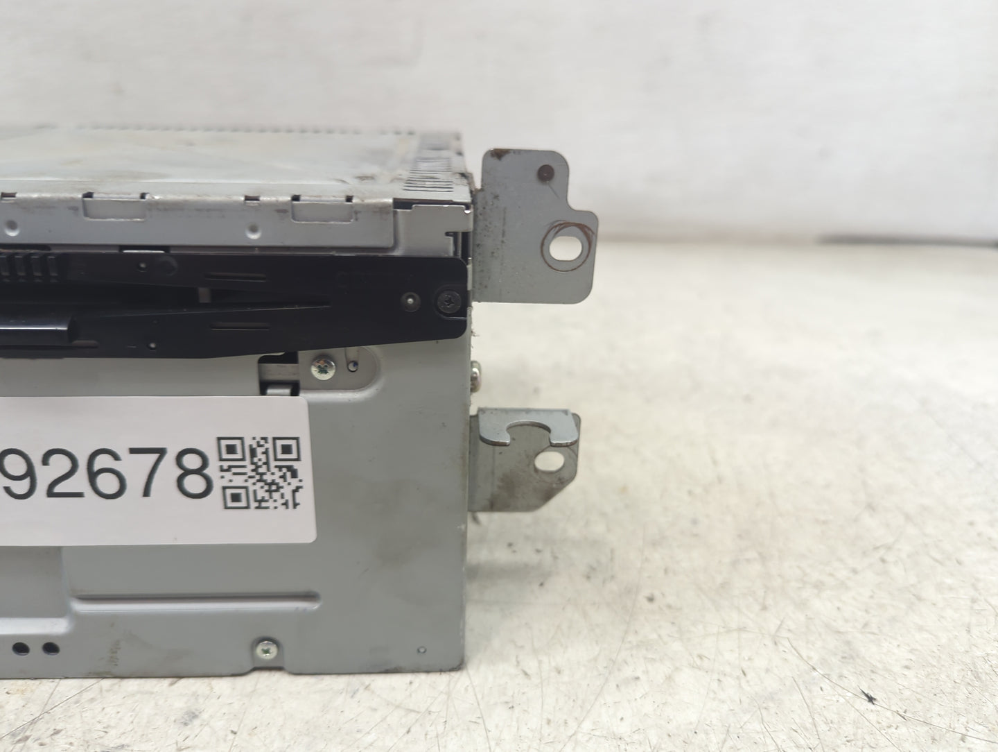 2010-2012 Ford Fusion Radio AM FM Cd Player Receiver Replacement P/N:BE5T-19C157-AB Fits Fits 2010 2011 2012 OEM Used Auto P
