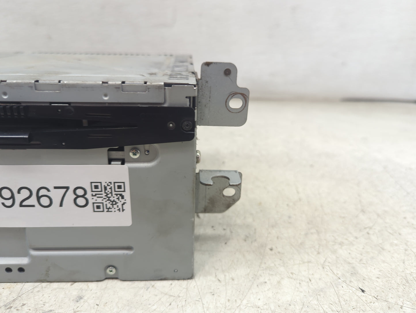 2010-2012 Ford Fusion Radio AM FM Cd Player Receiver Replacement P/N:BE5T-19C157-AB Fits Fits 2010 2011 2012 OEM Used Auto P