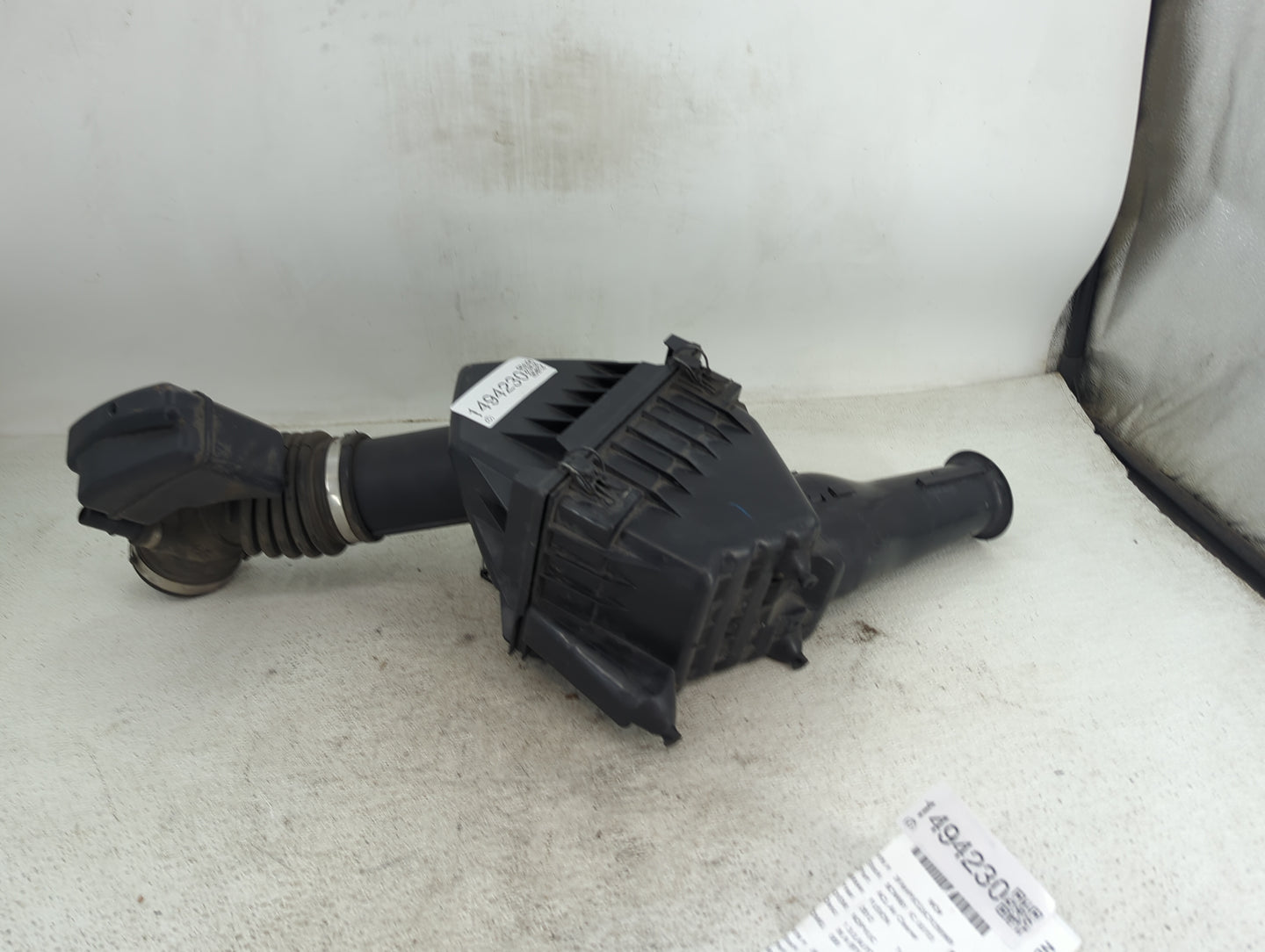 2010-2012 Ford Fusion Air Cleaner Intake-duct Hose Tube 1494230 - Oemusedautoparts1.com