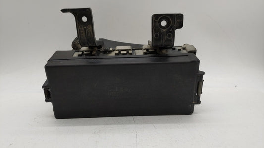 2010-2012 Ford Fusion Fusebox Fuse Box Panel Relay Module Fits Fits 2010 2011 2012 OEM Used Auto Parts - Oemusedautoparts1.c