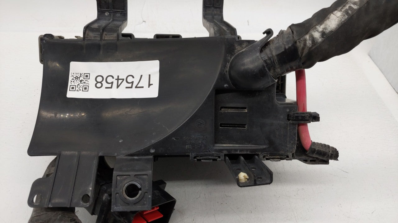 2010-2012 Ford Fusion Fusebox Fuse Box Panel Relay Module P/N:6E5T-14A003-AB Fits Fits 2010 2011 2012 OEM Used Auto Parts - 