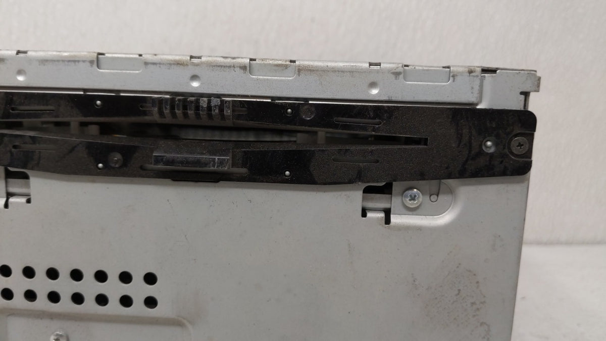 2010-2012 Ford Fusion Am Fm Cd Player Radio Receiver 184208 - Oemusedautoparts1.com