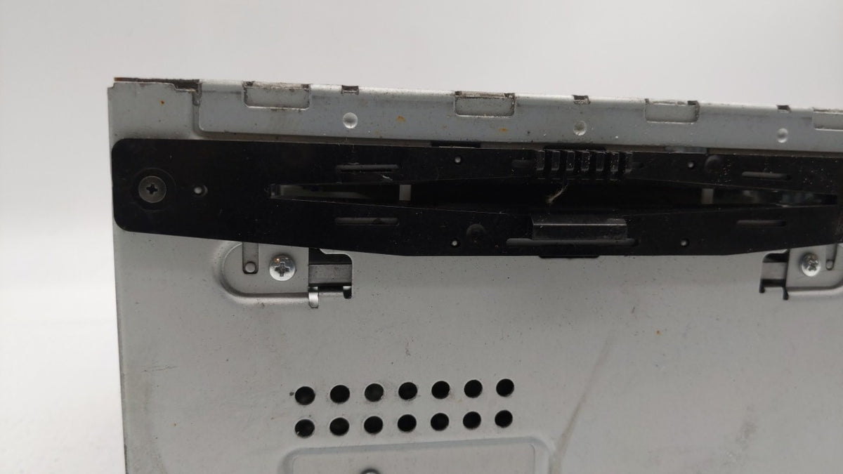 2010-2012 Ford Fusion Am Fm Cd Player Radio Receiver 195718 - Oemusedautoparts1.com