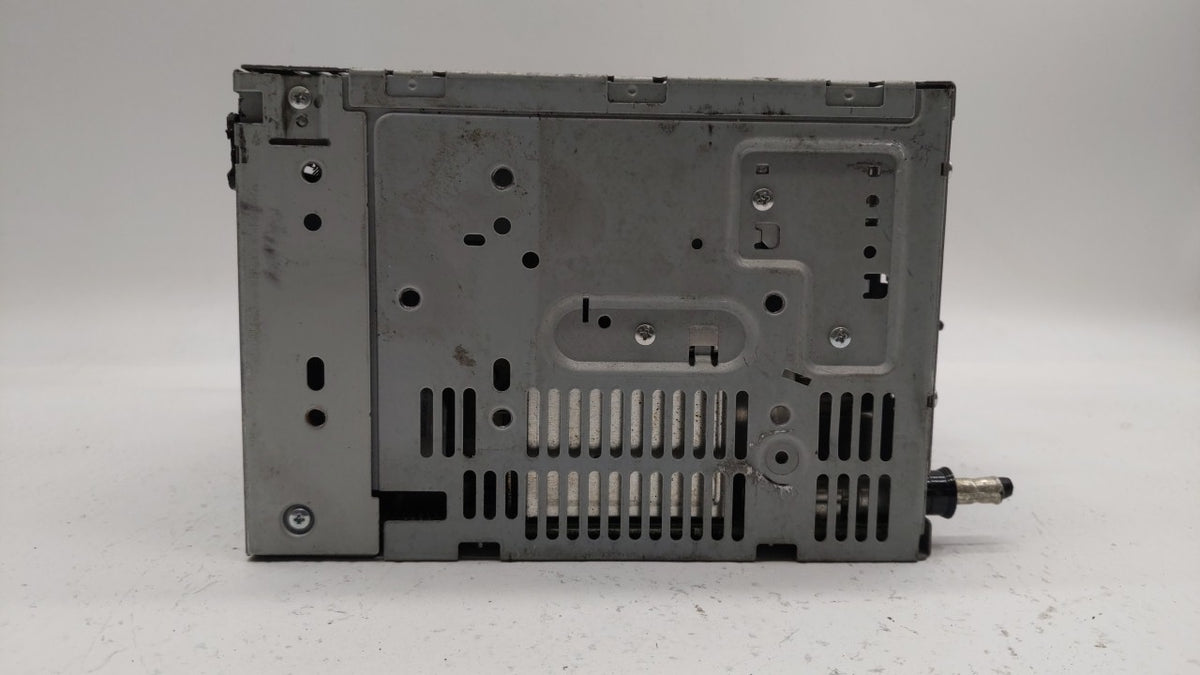 2010-2012 Ford Fusion Am Fm Cd Player Radio Receiver 195718 - Oemusedautoparts1.com