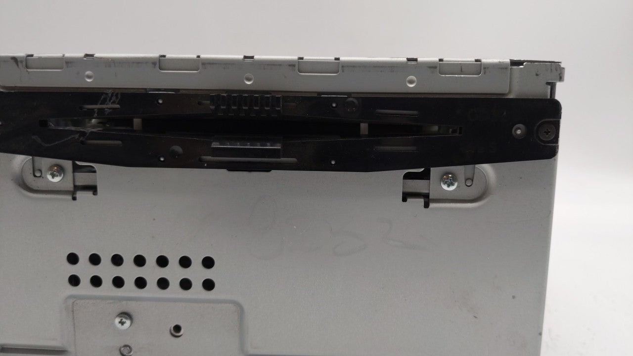 2010-2012 Ford Fusion Am Fm Cd Player Radio Receiver - Oemusedautoparts1.com