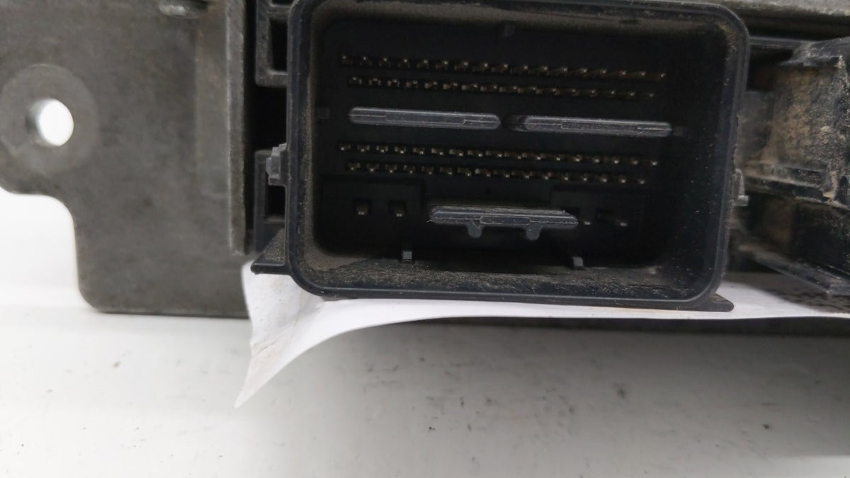 2012 Ford Fusion PCM Engine Control Computer ECU ECM PCU OEM P/N:AE5A-12A650-FJB BL8A-12B684-AB, AE5A-12A650-FJA OEM Used Au