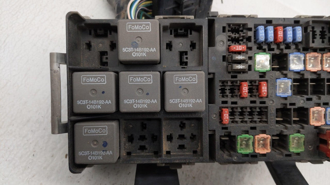 2010-2012 Ford Fusion Fusebox Fuse Box Panel Relay Module P/N:6E5T-14A003-AB BE5T-14290-E Fits Fits 2010 2011 2012 OEM Used 