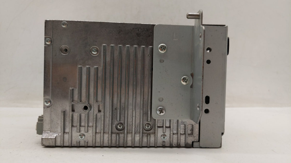 2011-2012 Ford Fusion Am Fm Cd Player Radio Receiver 240041 - Oemusedautoparts1.com