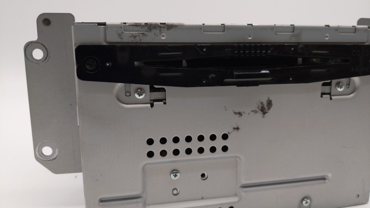 2010-2012 Ford Fusion Am Fm Cd Player Radio Receiver - Oemusedautoparts1.com