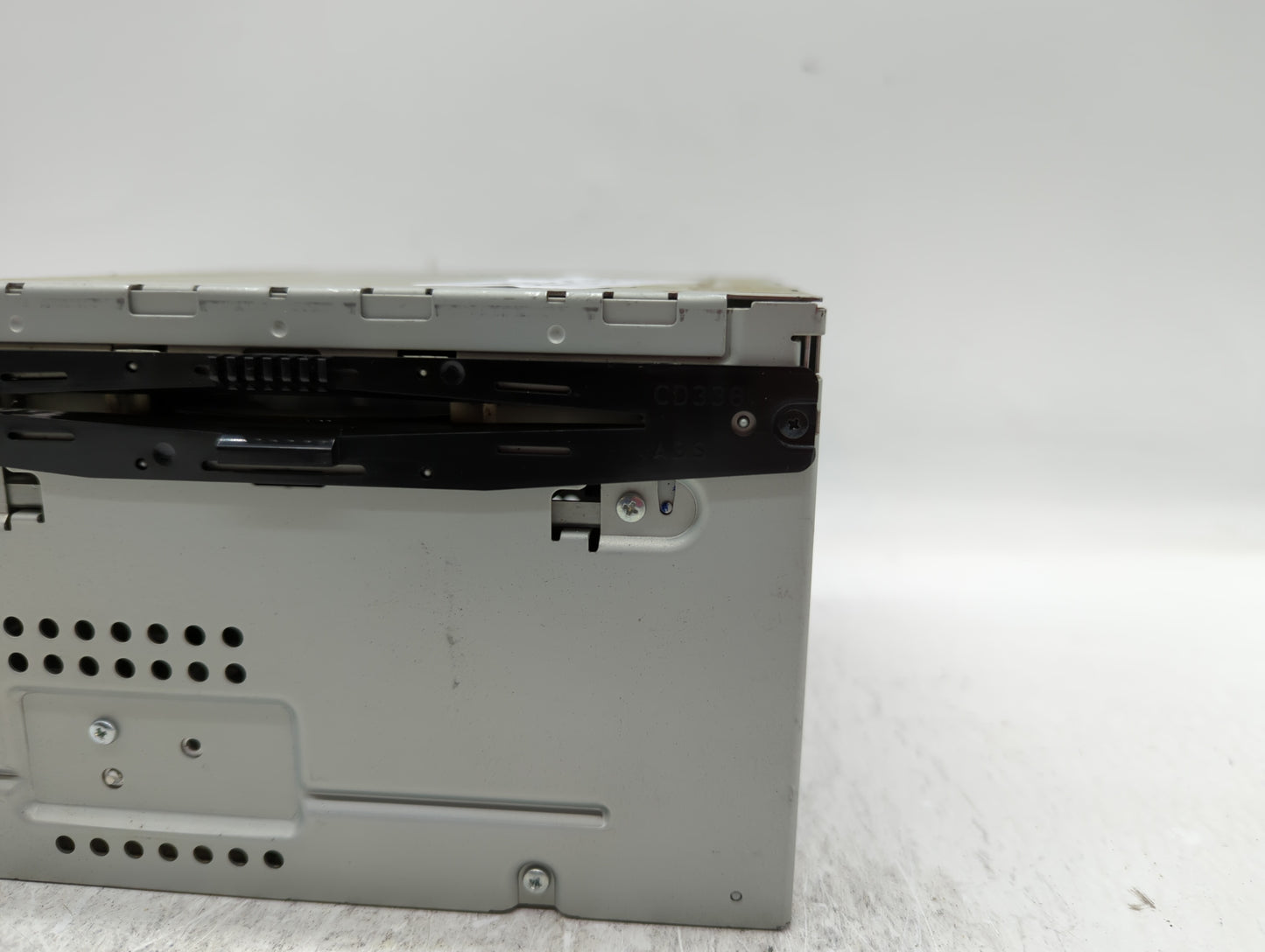 2010-2012 Ford Fusion Am Fm Cd Player Radio Receiver - Oemusedautoparts1.com
