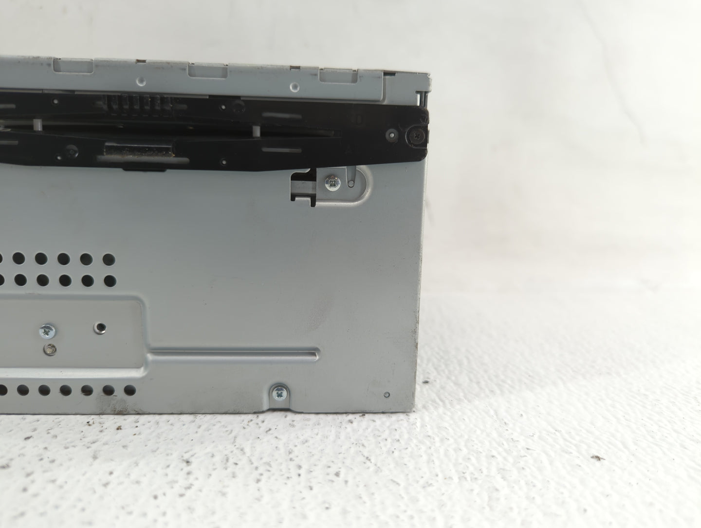 2010-2012 Ford Fusion Am Fm Cd Player Radio Receiver - Oemusedautoparts1.com
