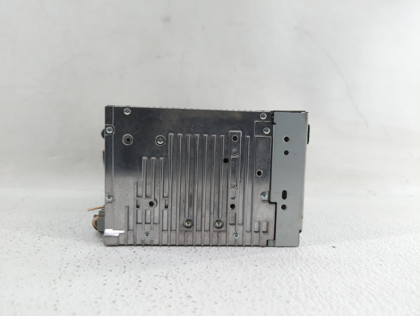 2010-2012 Ford Fusion Am Fm Cd Player Radio Receiver - Oemusedautoparts1.com