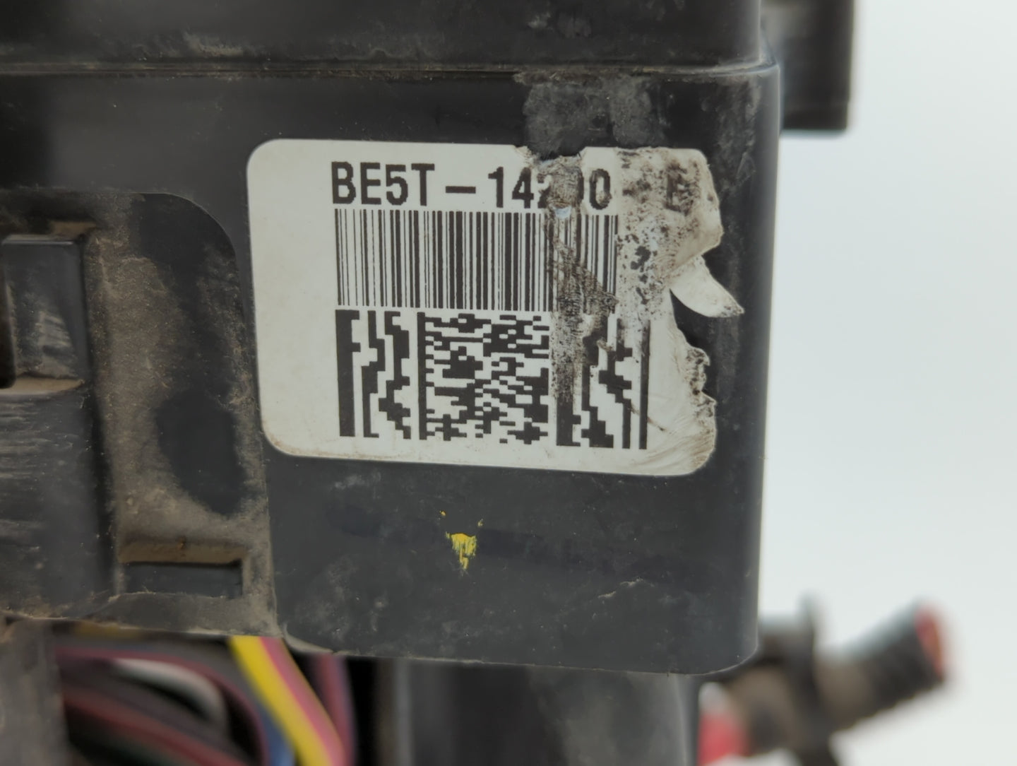 2010-2012 Ford Fusion Fusebox Fuse Box Panel Relay Module P/N:AE5T-14290-E 6E5T-14A003-AB, BE5T-14290-E Fits Fits 2010 2011 