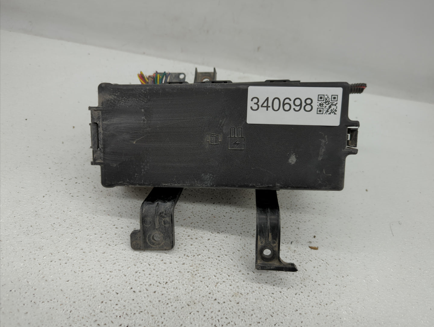 2010-2012 Ford Fusion Fusebox Fuse Box Panel Relay Module P/N:AE5T-14290-E 6E5T-14A003-AB, BE5T-14290-E Fits Fits 2010 2011 