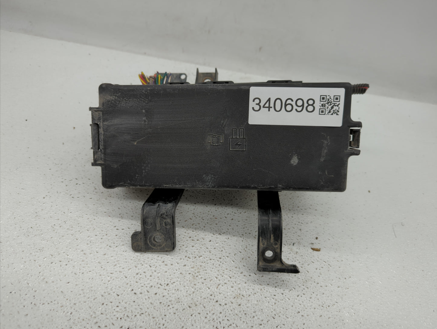 2010-2012 Ford Fusion Fusebox Fuse Box Panel Relay Module P/N:AE5T-14290-E 6E5T-14A003-AB, BE5T-14290-E Fits Fits 2010 2011 