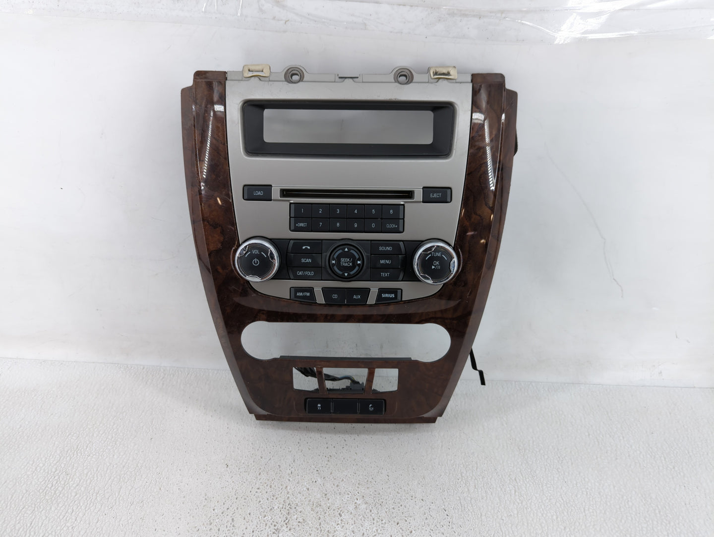 2010-2012 Ford Fusion Radio Control Panel - Oemusedautoparts1.com