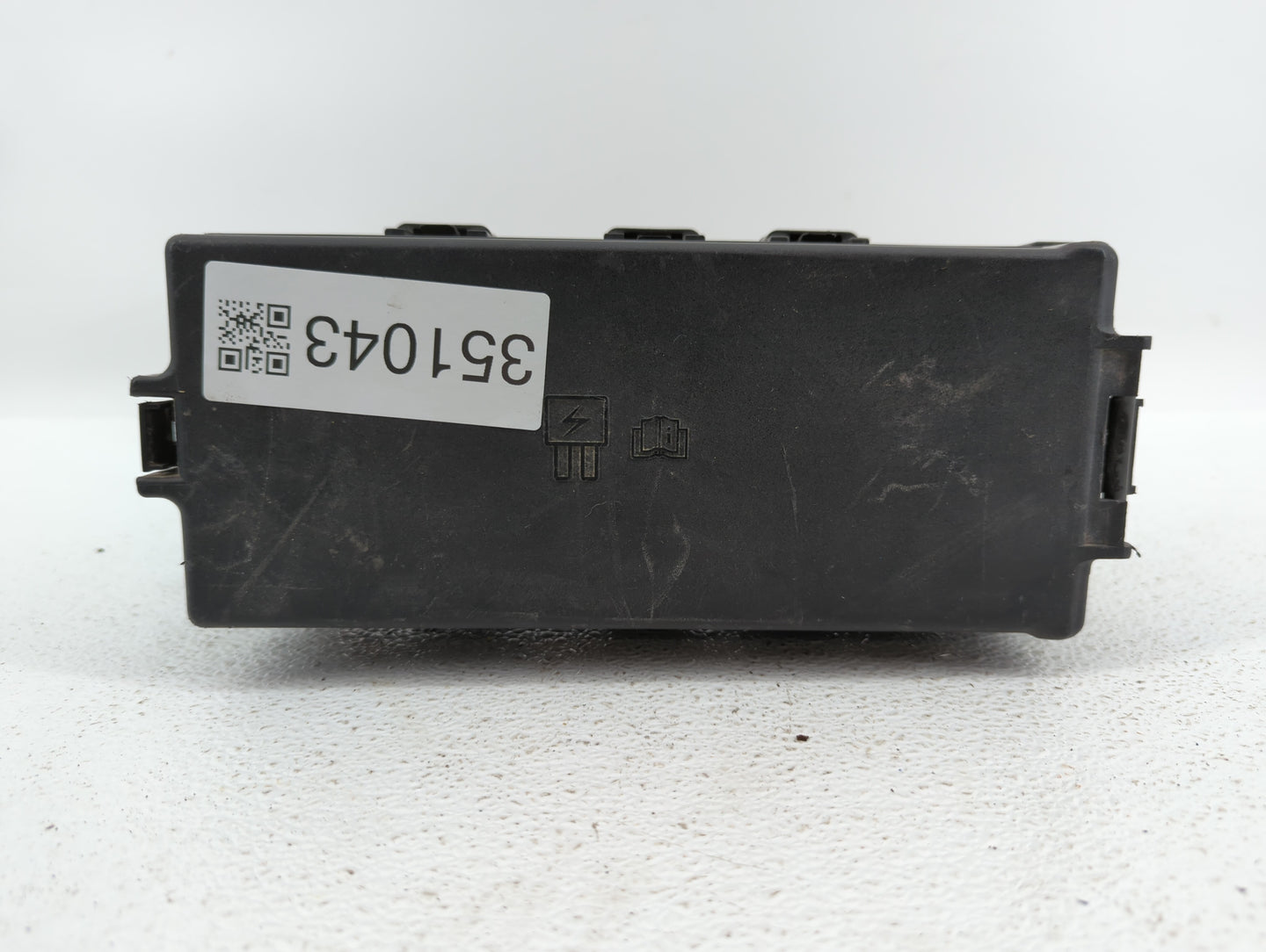 2010-2012 Ford Fusion Fusebox Fuse Box Panel Relay Module P/N:AE5T-14290-E 6E5T-14A003-AB, BE5T-14290-E Fits Fits 2010 2011 