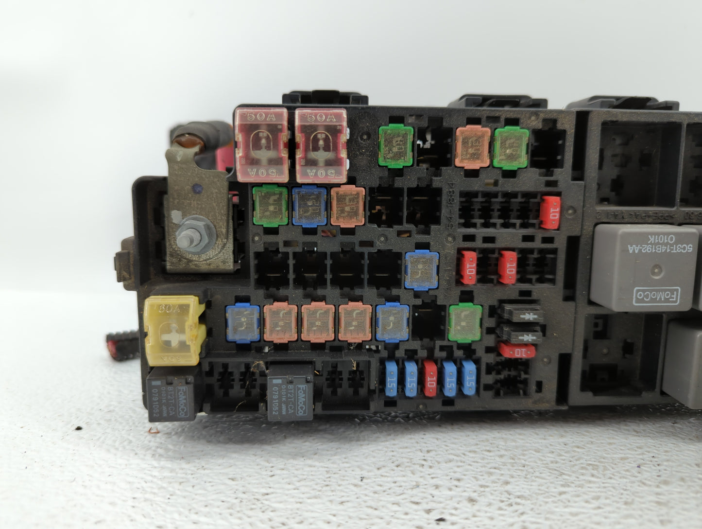 2010-2012 Ford Fusion Fusebox Fuse Box Panel Relay Module P/N:AE5T-14290-E 6E5T-14A003-AB, BE5T-14290-E Fits Fits 2010 2011 