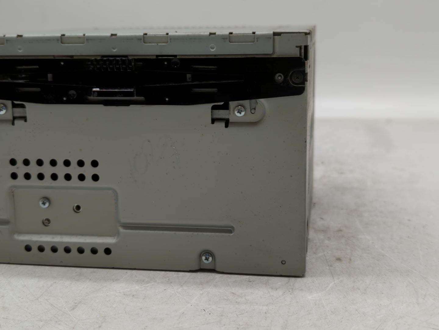 2010-2012 Ford Fusion Radio AM FM Cd Player Receiver Replacement P/N:BE5T-19C107-BA BE5T-19C157-AB Fits Fits 2010 2011 2012 