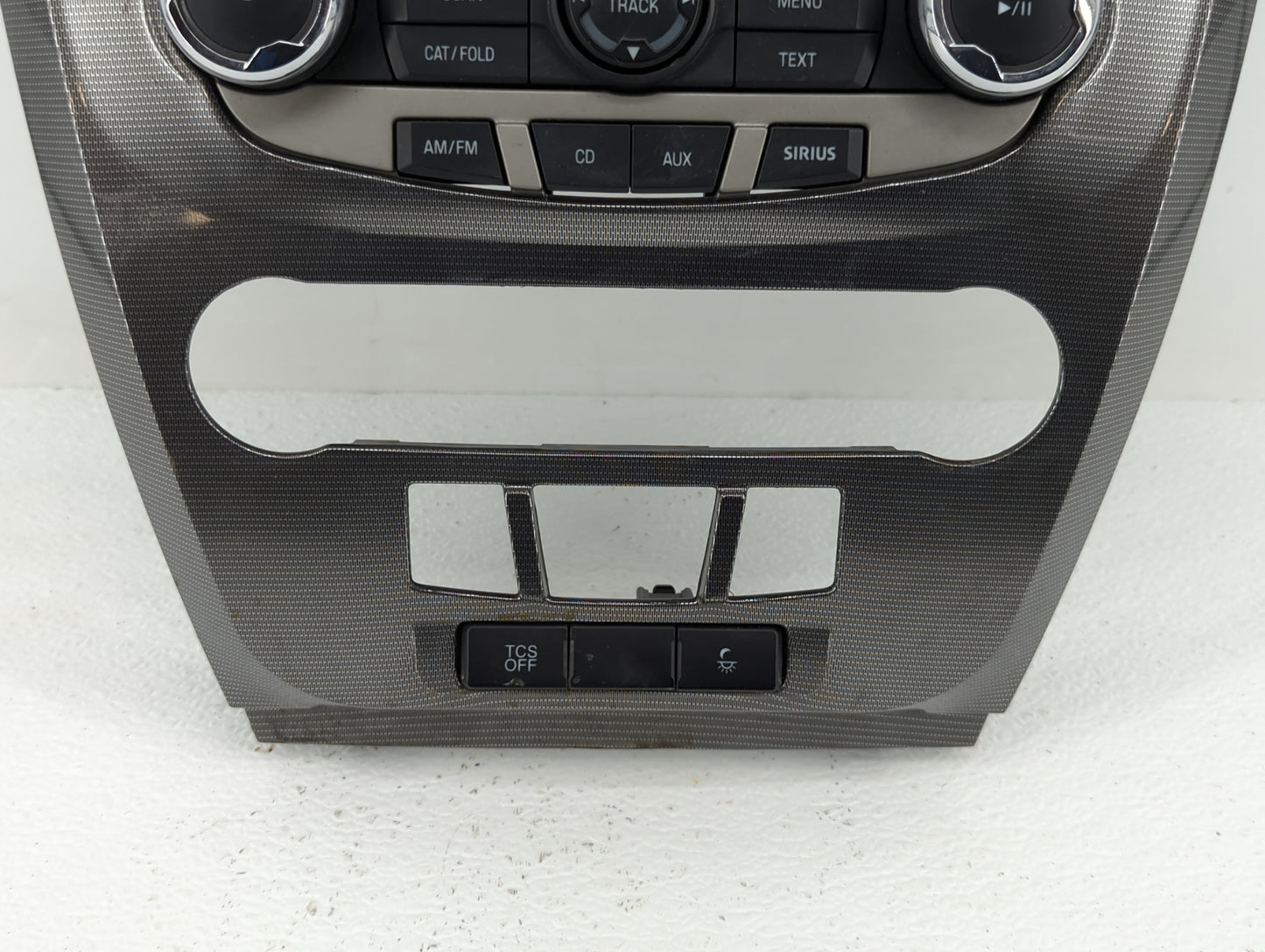2010-2012 Ford Fusion Radio Control Panel - Oemusedautoparts1.com