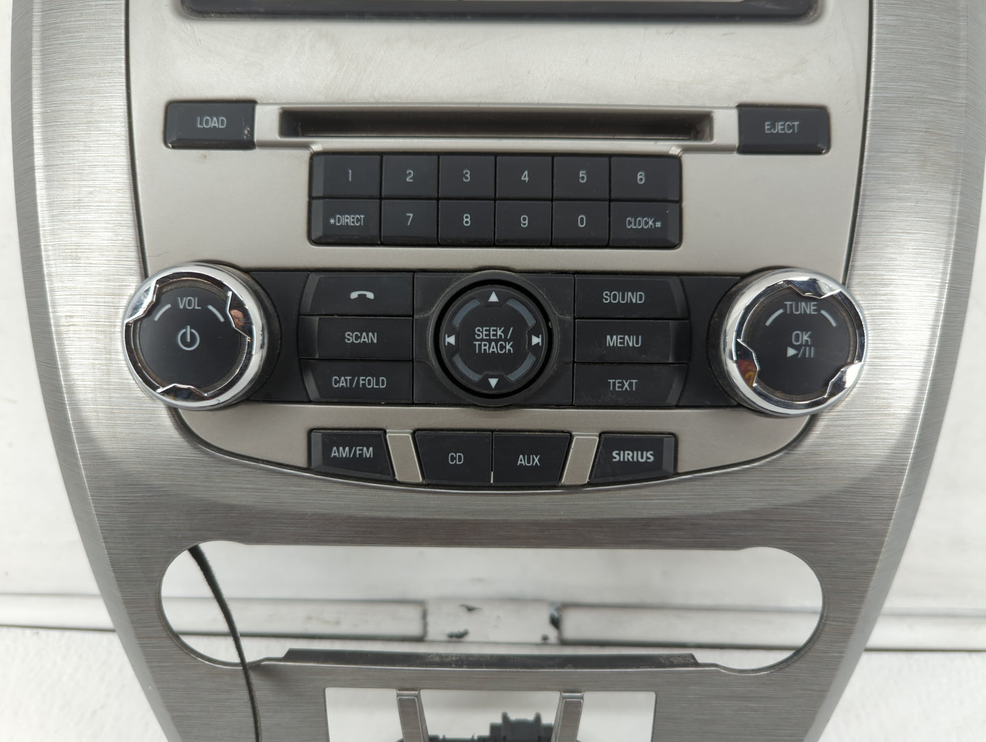 2010-2012 Ford Fusion Radio Control Panel - Oemusedautoparts1.com