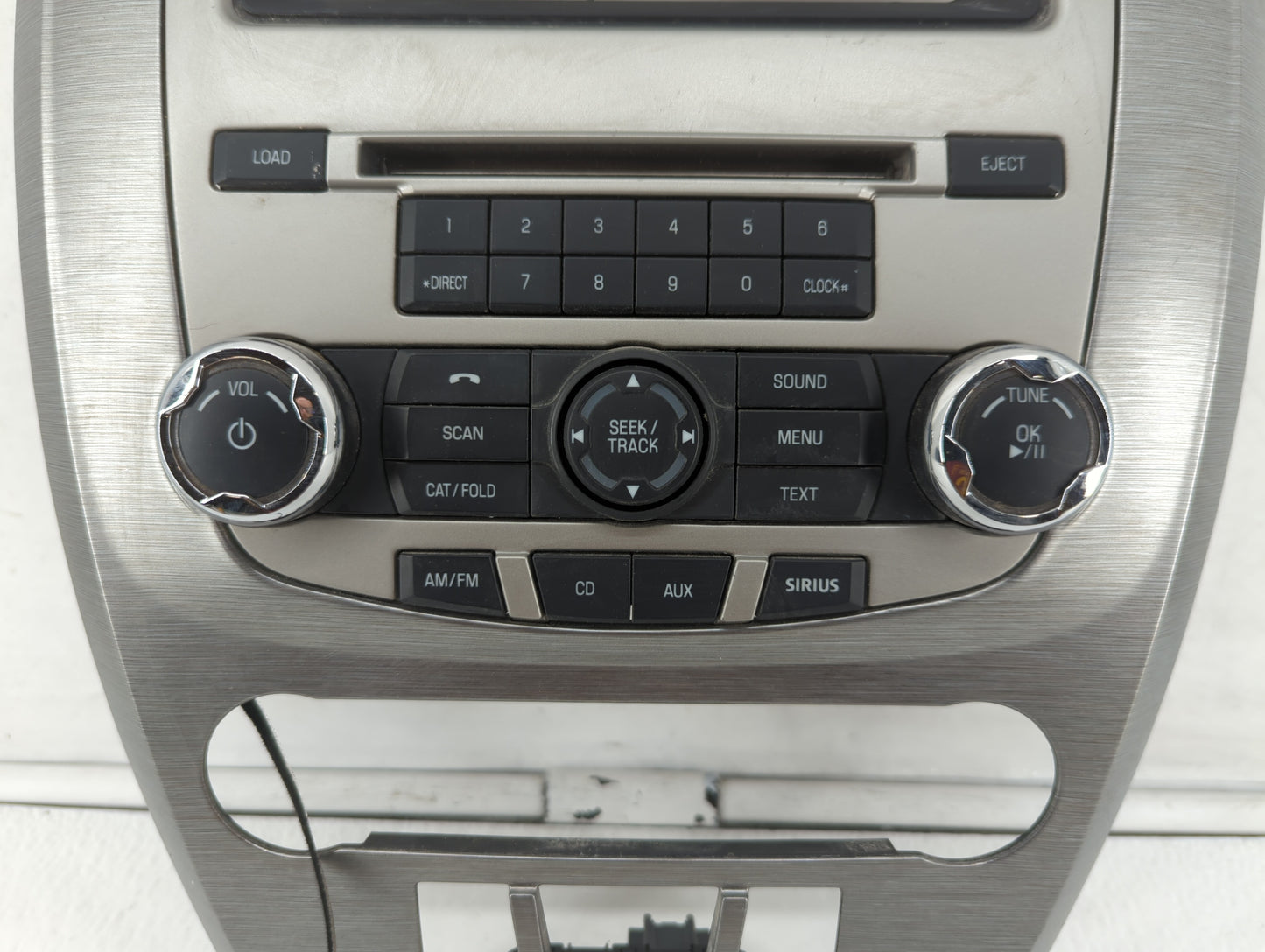 2010-2012 Ford Fusion Radio Control Panel - Oemusedautoparts1.com