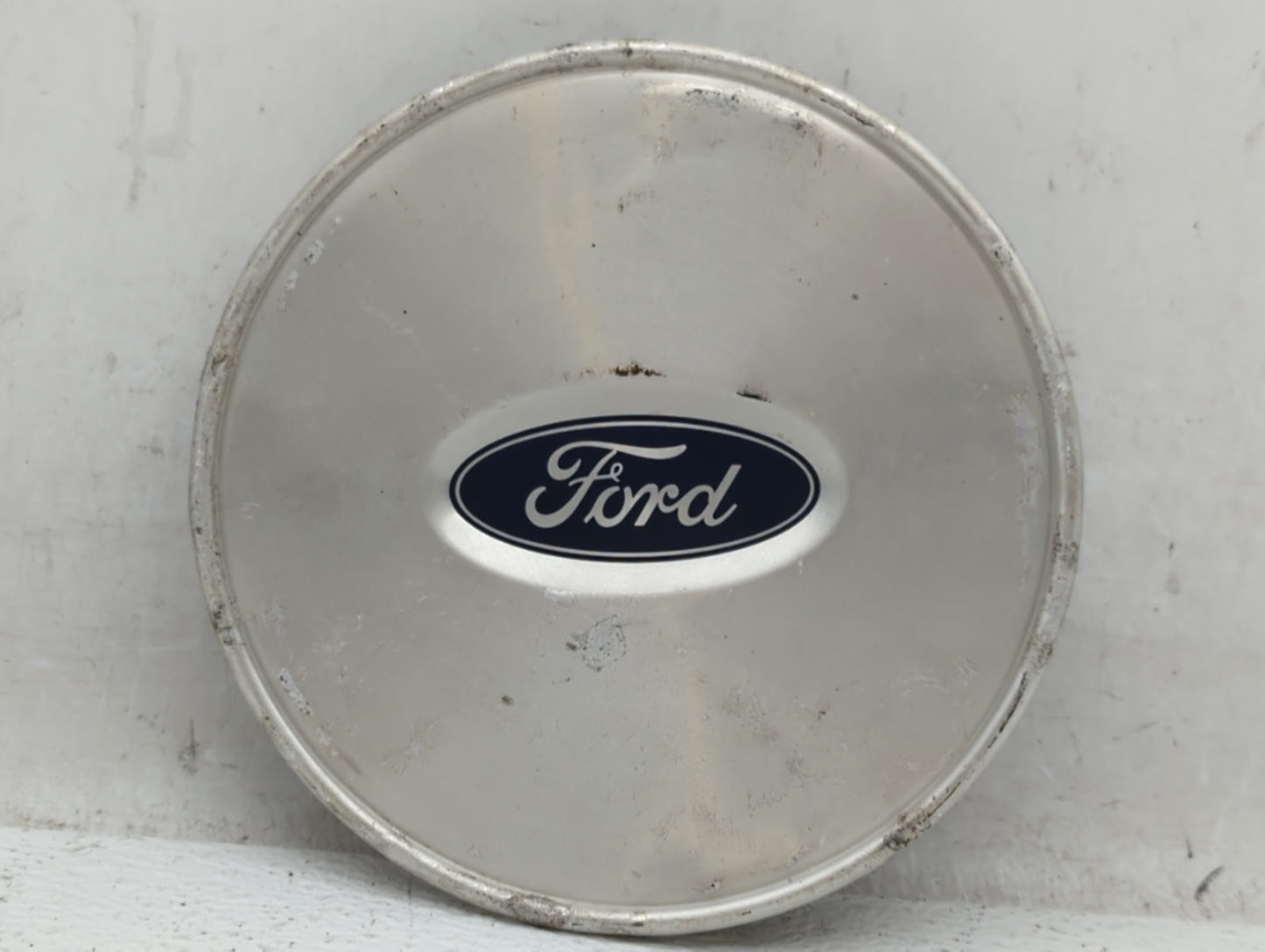 2012 Ford Fusion Rim Wheel Center Cap Silver - Oemusedautoparts1.com