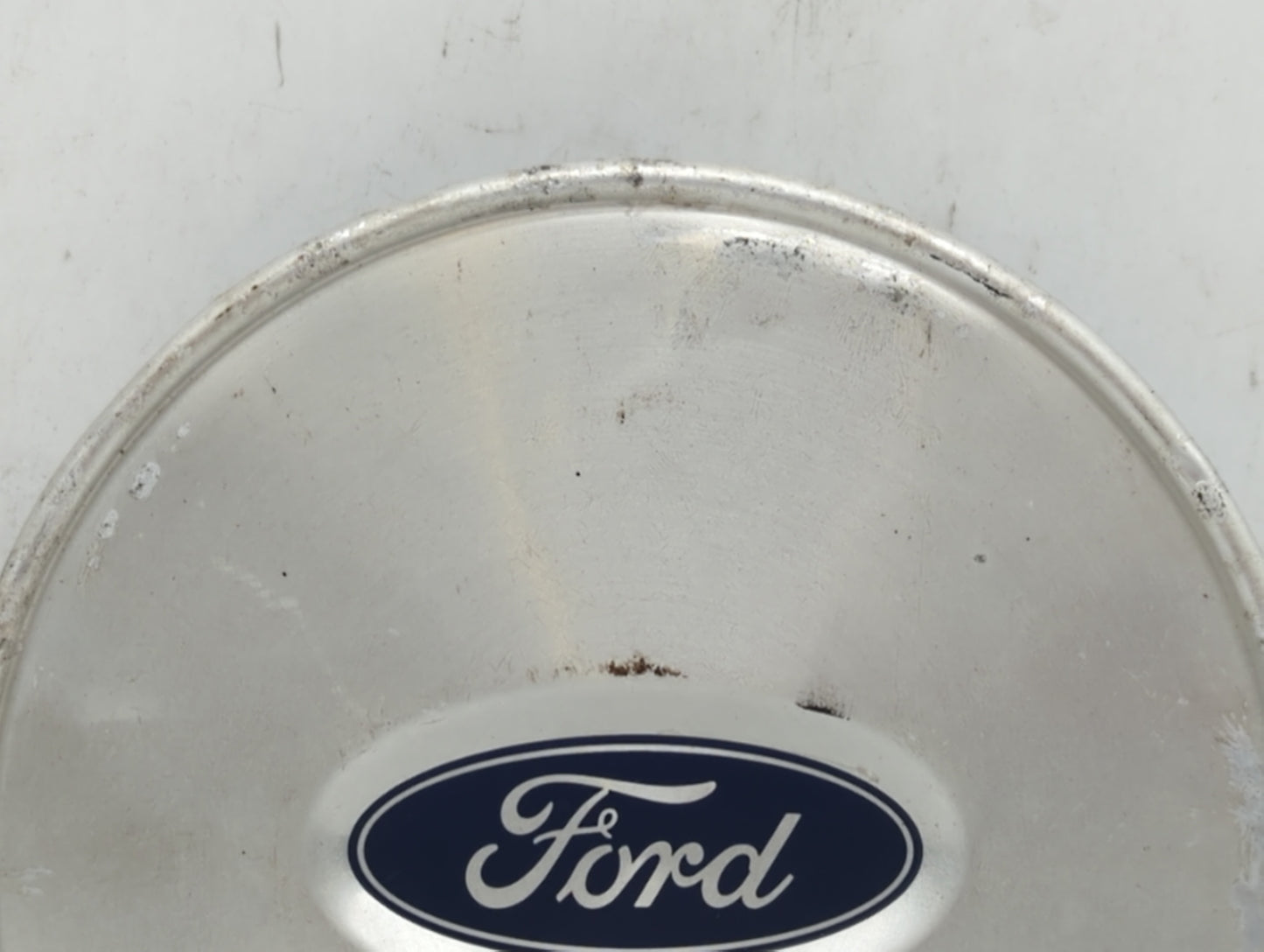 2012 Ford Fusion Rim Wheel Center Cap Silver - Oemusedautoparts1.com