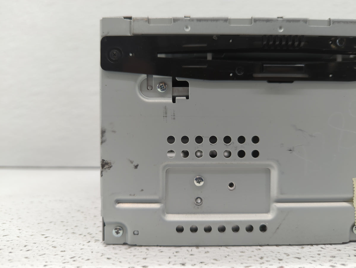 2010-2012 Ford Fusion Am Fm Cd Player Radio Receiver 451819 - Oemusedautoparts1.com
