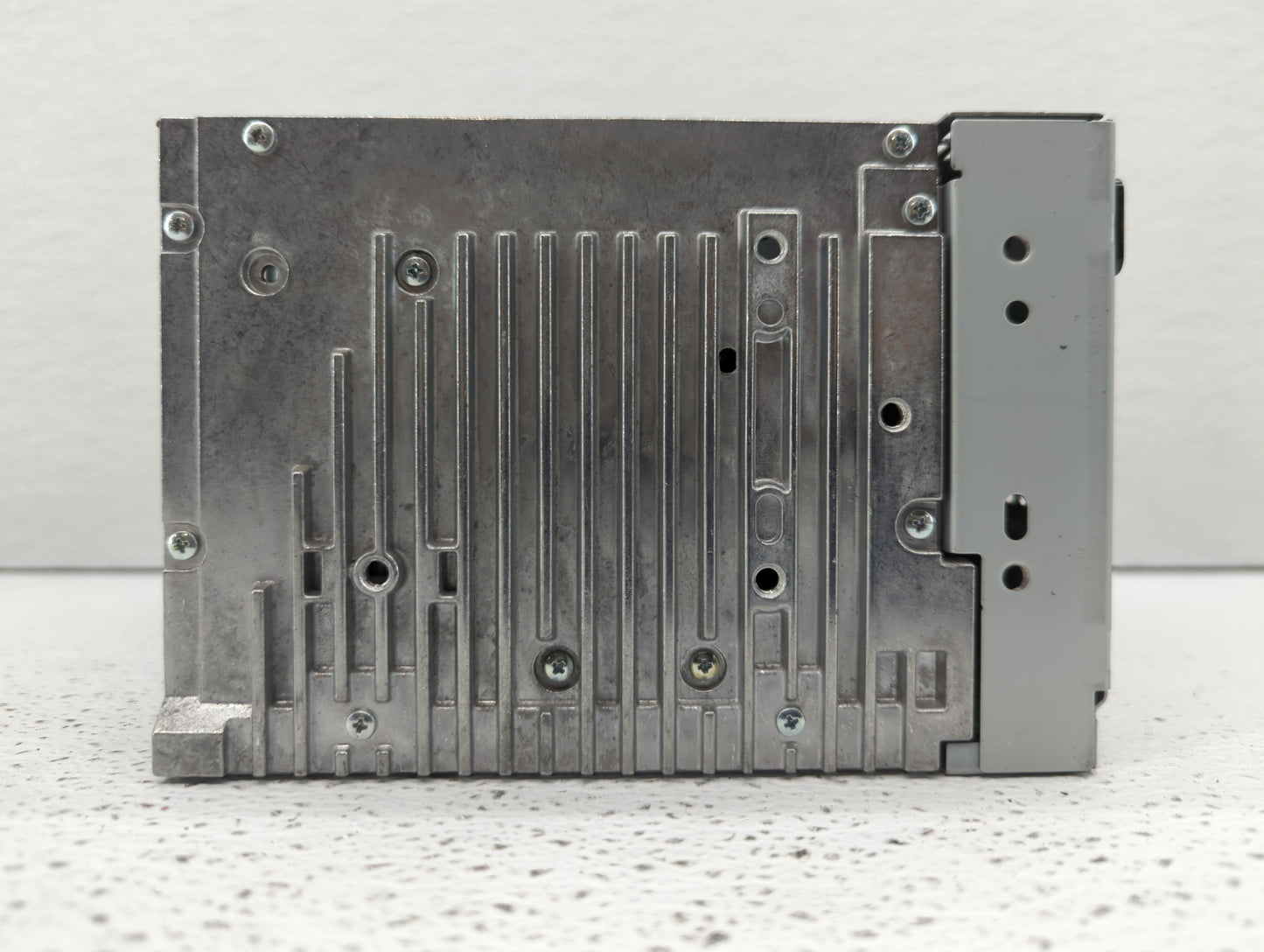 2010-2012 Ford Fusion Am Fm Cd Player Radio Receiver - Oemusedautoparts1.com