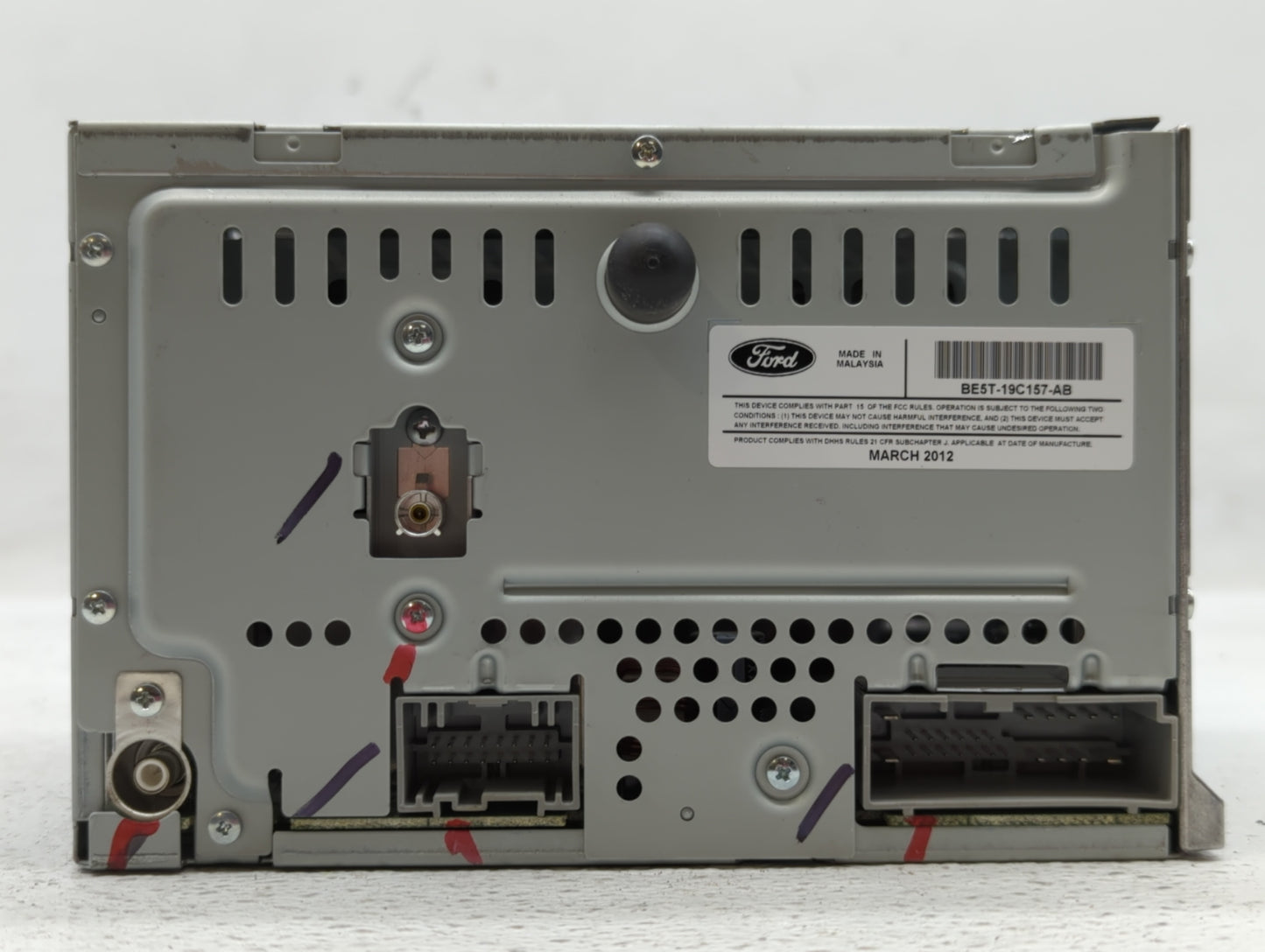 2010-2012 Ford Fusion Am Fm Cd Player Radio Receiver - Oemusedautoparts1.com