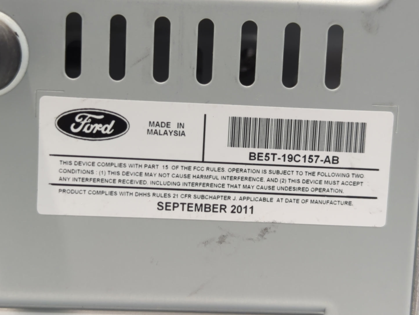 2010-2012 Ford Fusion Am Fm Cd Player Radio Receiver - Oemusedautoparts1.com