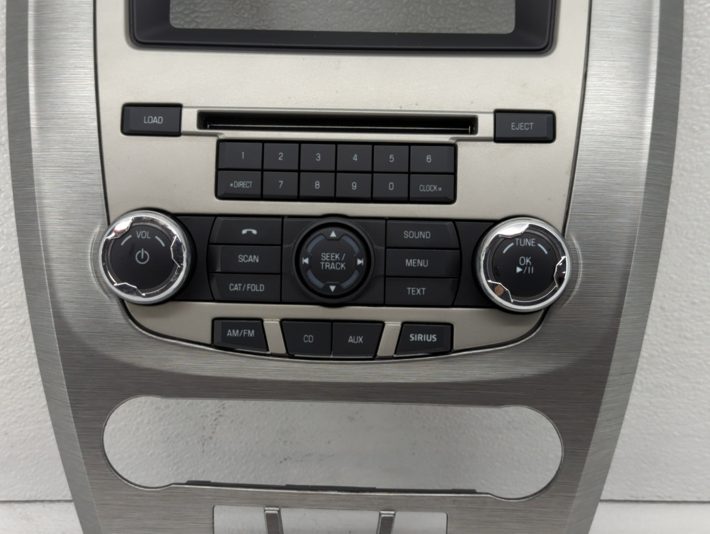 2010-2012 Ford Fusion Radio Control Panel - Oemusedautoparts1.com