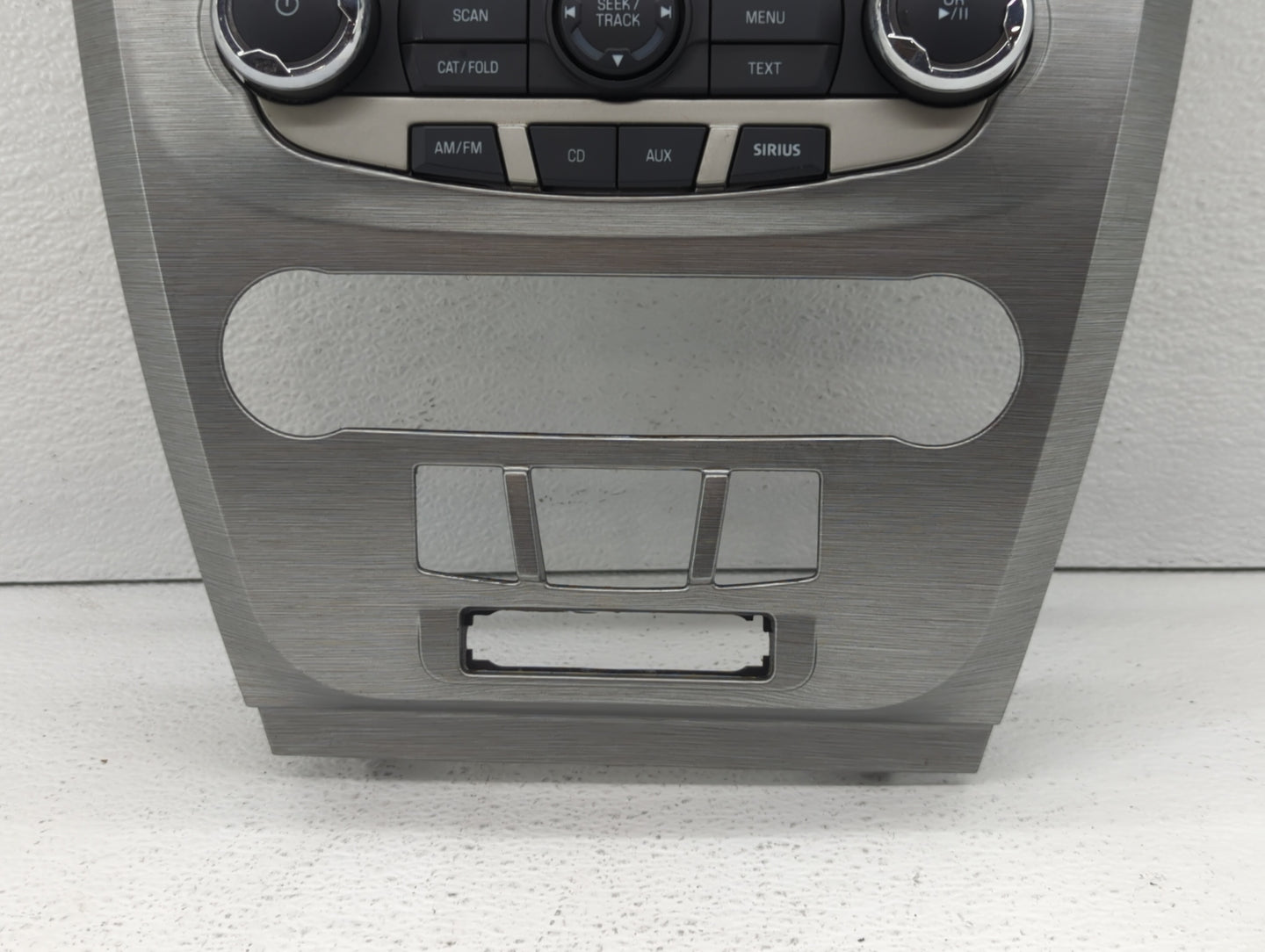 2010-2012 Ford Fusion Radio Control Panel - Oemusedautoparts1.com
