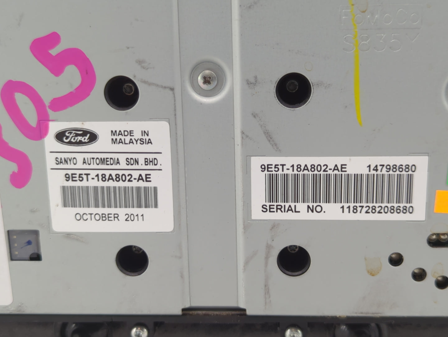 2010-2012 Ford Fusion Radio Control Panel - Oemusedautoparts1.com